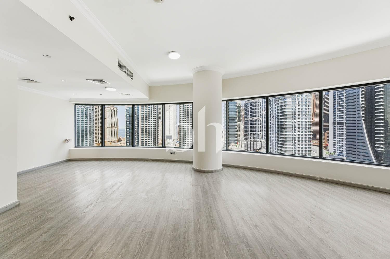 3 Bedroom Apartment in Time Place Tower - photo 1