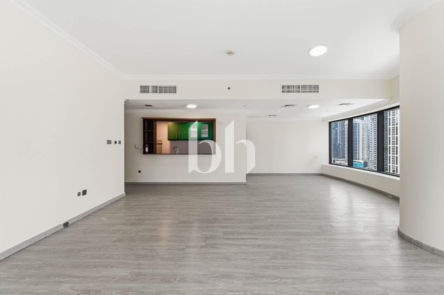 3 Bedroom Apartment in Time Place Tower - photo 2