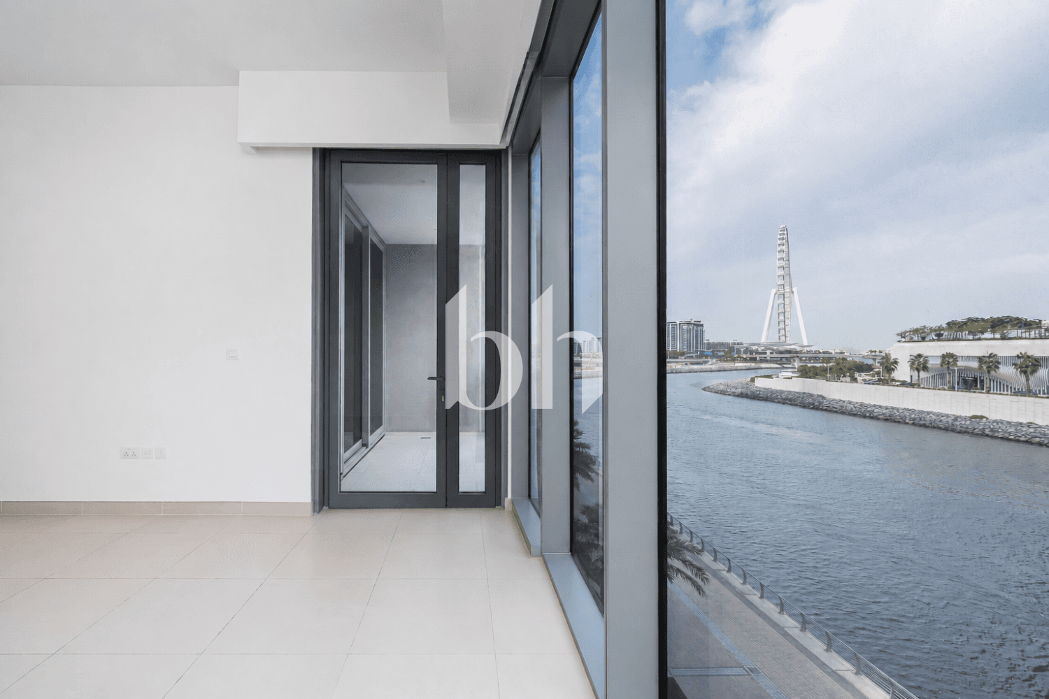 1 Bedroom Apartment in 5242 Tower 1 - photo 1
