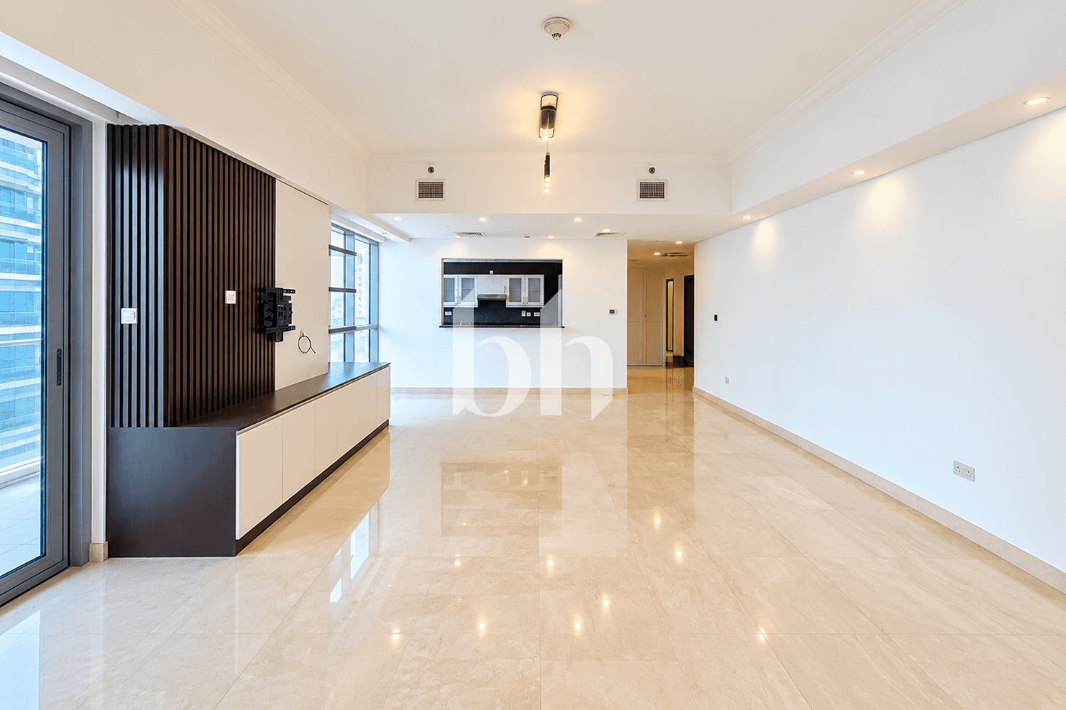 2 Bedroom Apartment in The Jewel Tower A - photo 2