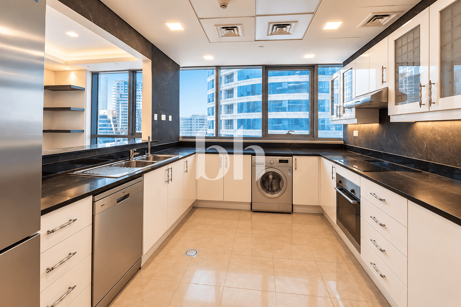 2 Bedroom Apartment in The Jewel Tower A - photo 1