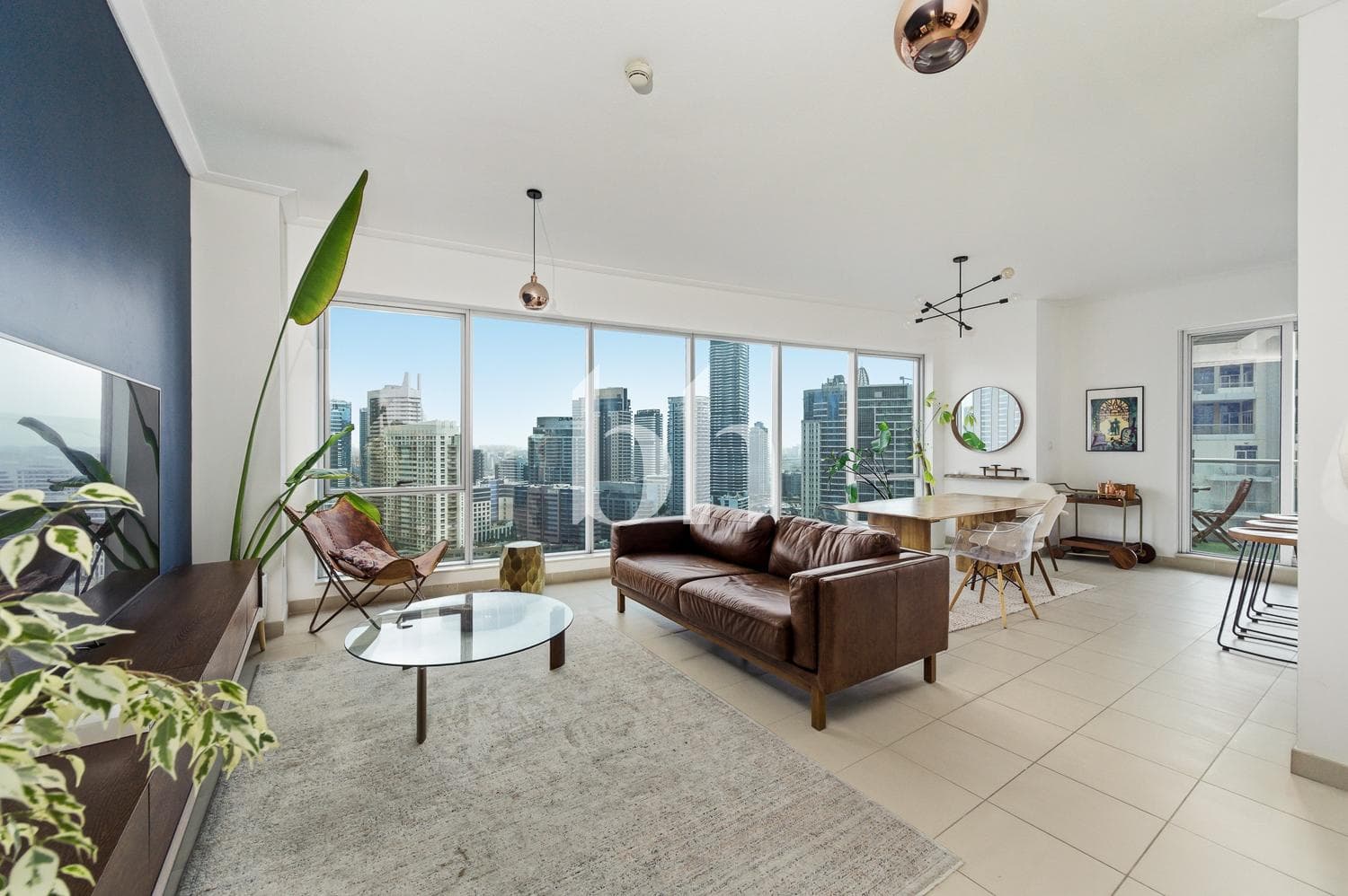 2 Bedrooms Apartment in Paloma Tower