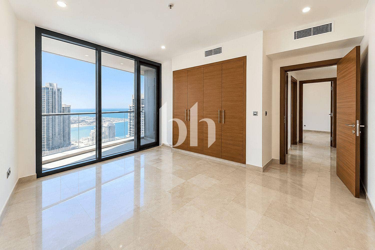 2 Bedroom Apartment in Trident Grand Residence - photo 2