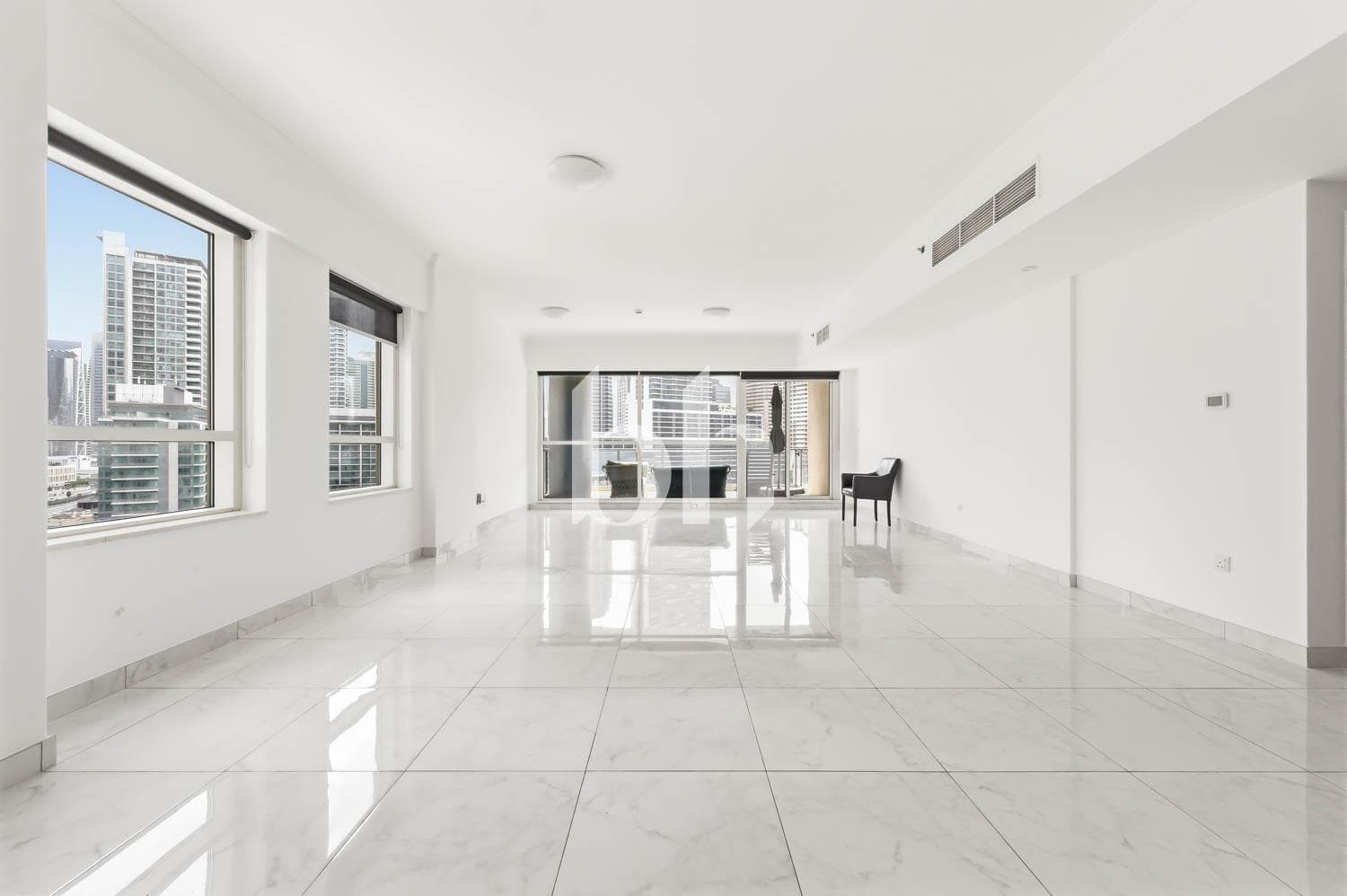 3 Bedroom Apartment in Al Sahab 1 - photo 1