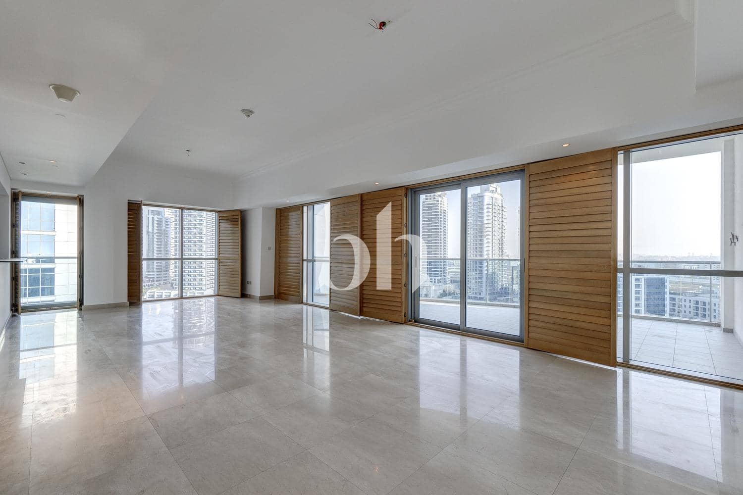 3 Bedroom Apartment in The Jewel Tower A