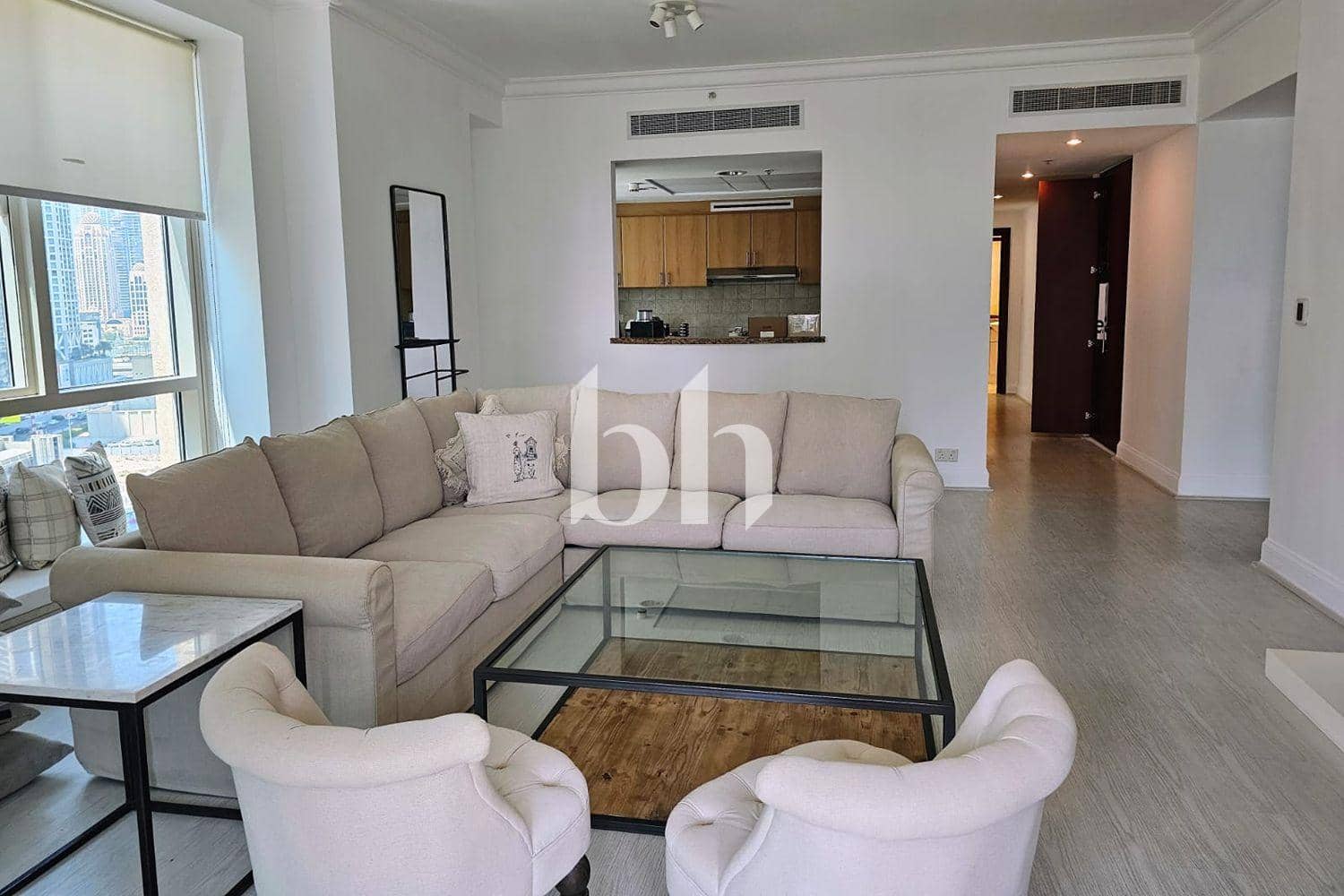 2 Bedroom Apartment in Murjan Tower - photo 2