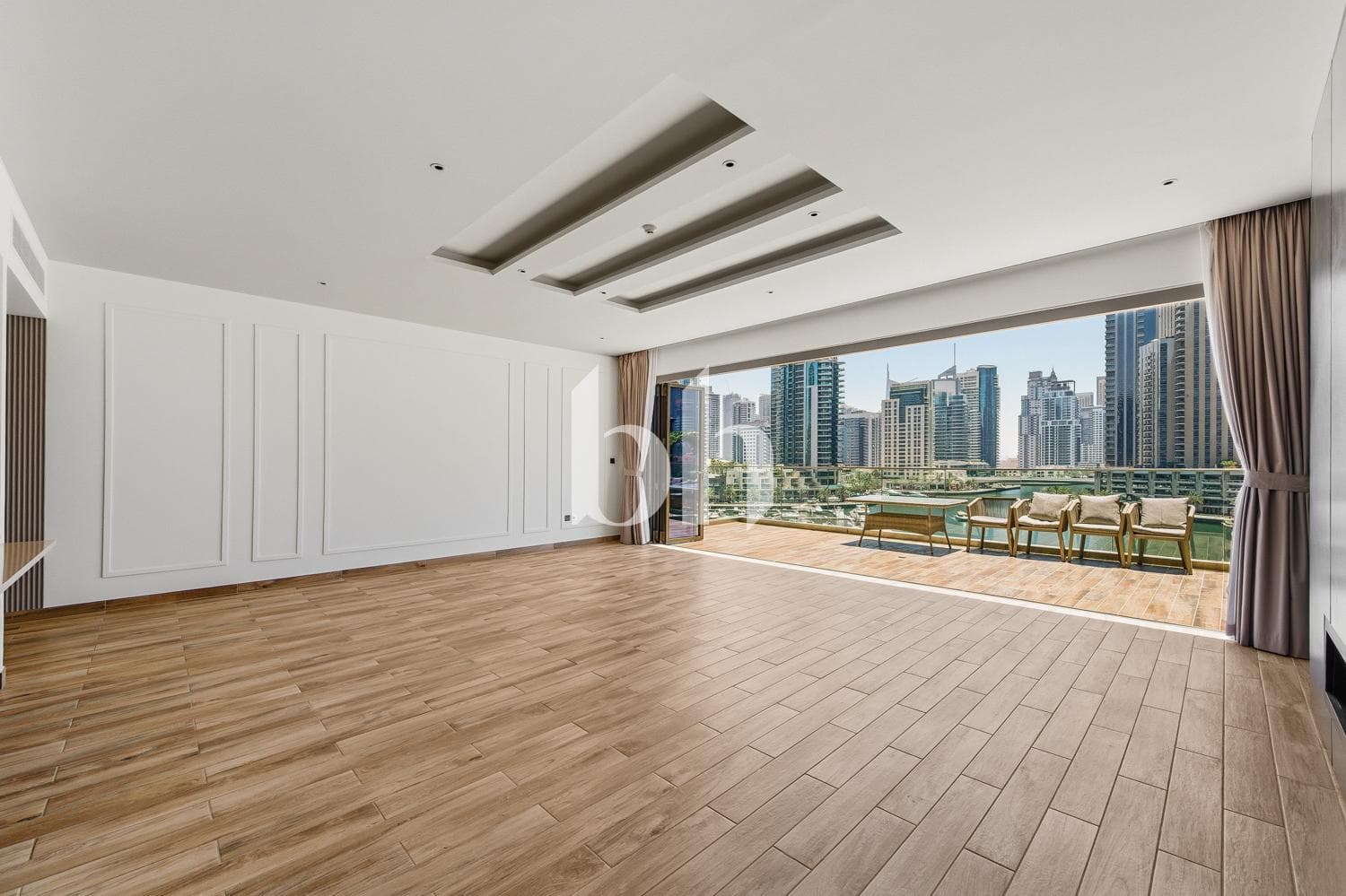 4 Bedroom Apartment in Marina Gate 1