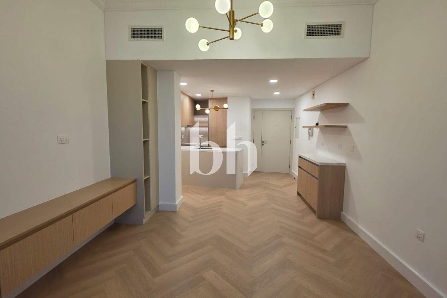 1 Bedroom Apartment in Ocean Heights