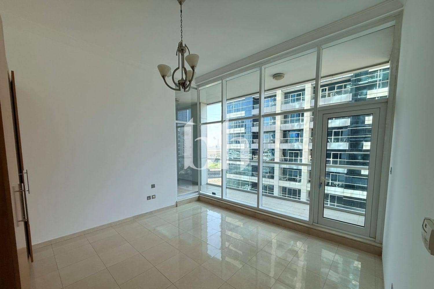 3 Bedroom Apartment in Trident Waterfront - photo 1