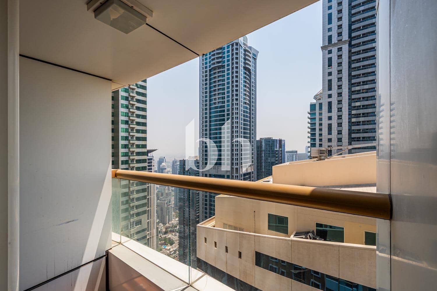 1 Bedroom Apartment in Elite Residence - photo 1