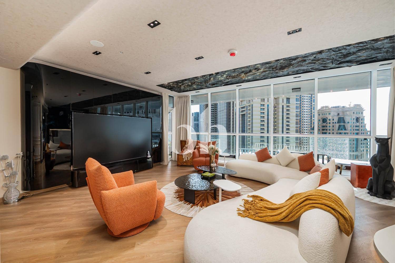 3 Bedroom Apartment in 23 Marina