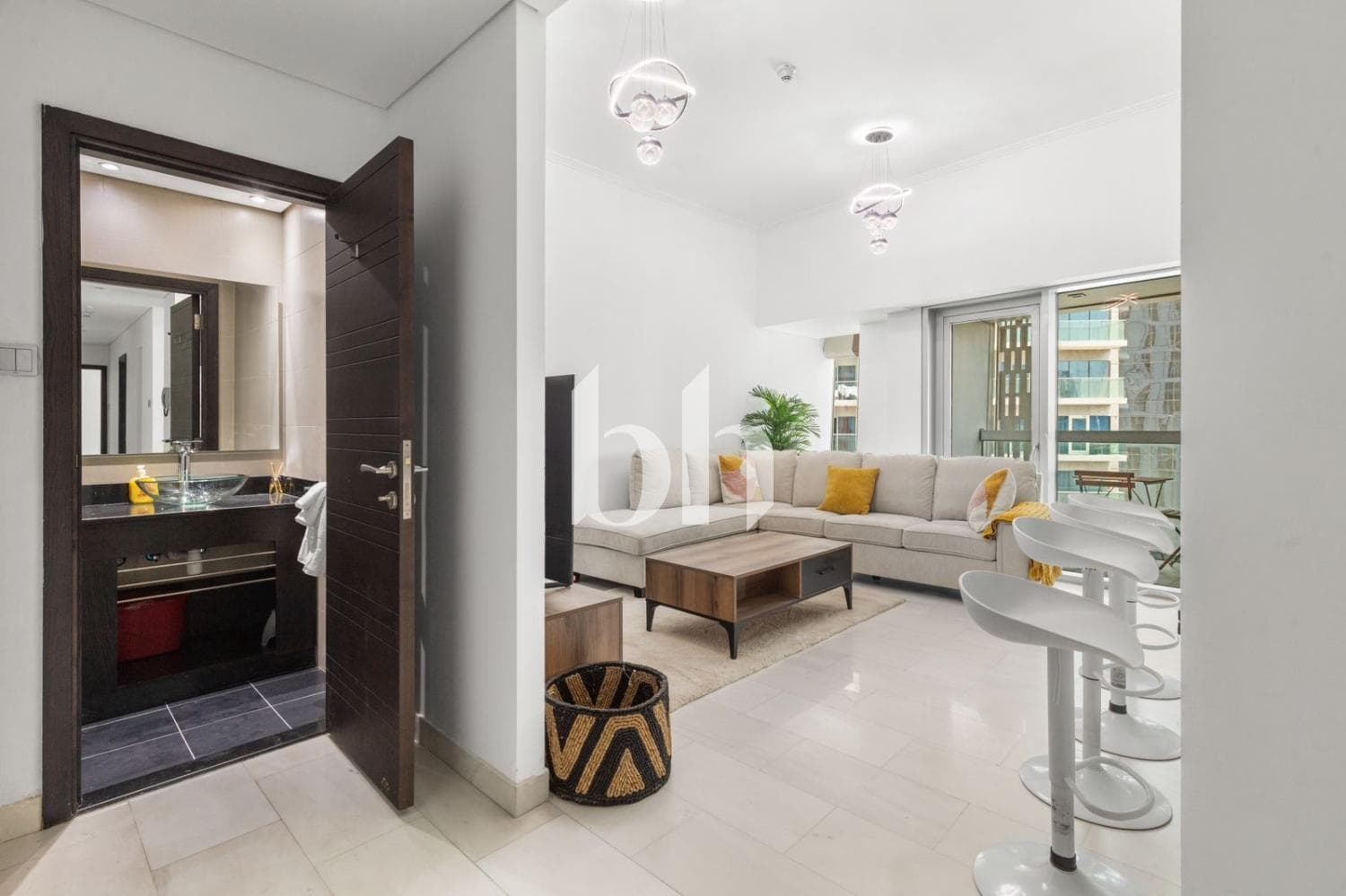 2 Bedroom Apartment in Cayan Tower