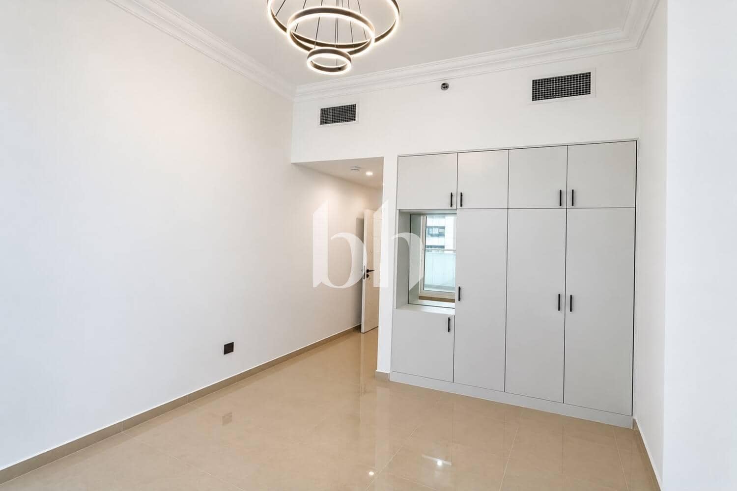 1 Bedroom Apartment in Dream Tower 1 - photo 2