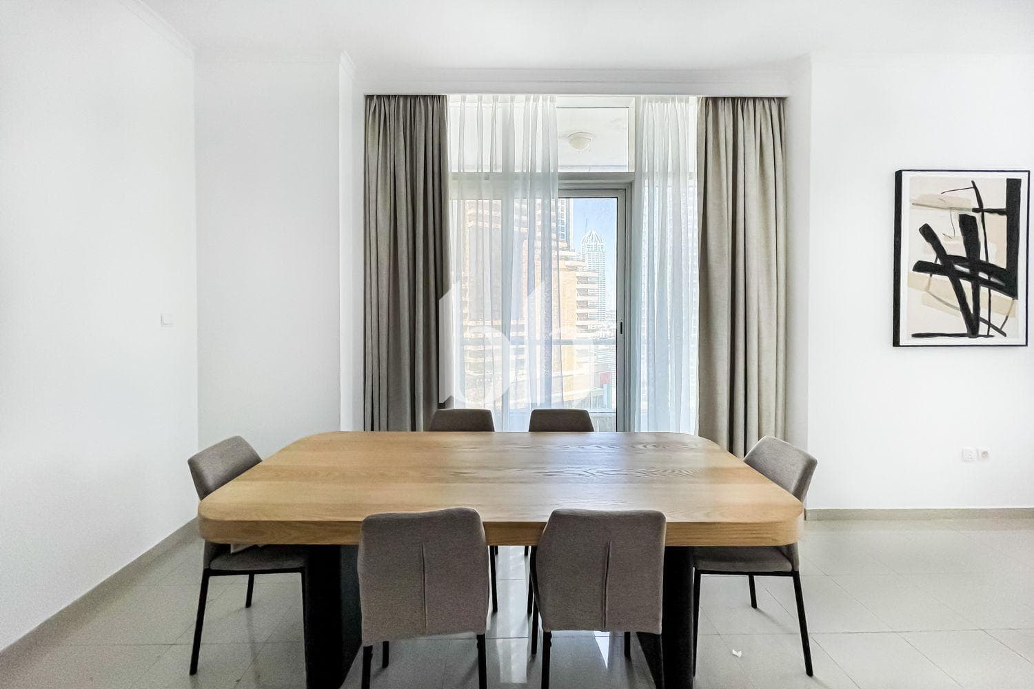 1 Bedroom Apartment in Botanica Tower