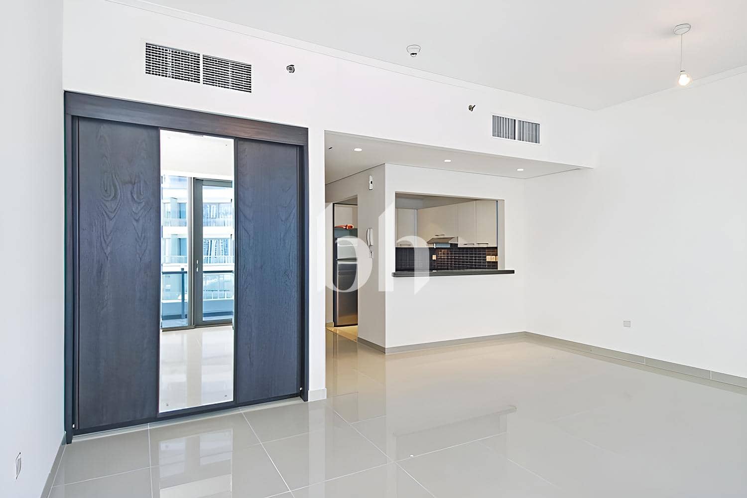 Studio Apartment in Silverene Tower B - photo 1