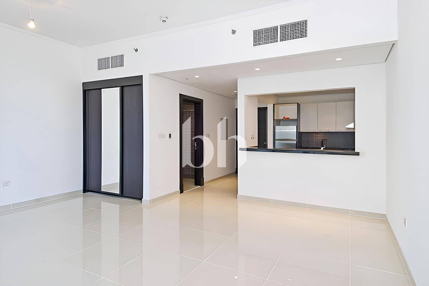 Studio Apartment in Silverene Tower B