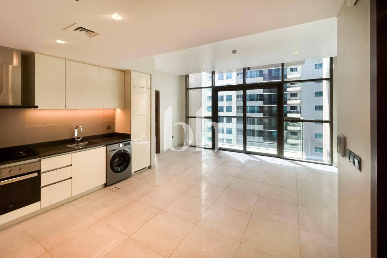 1 Bedroom Apartment in No.9