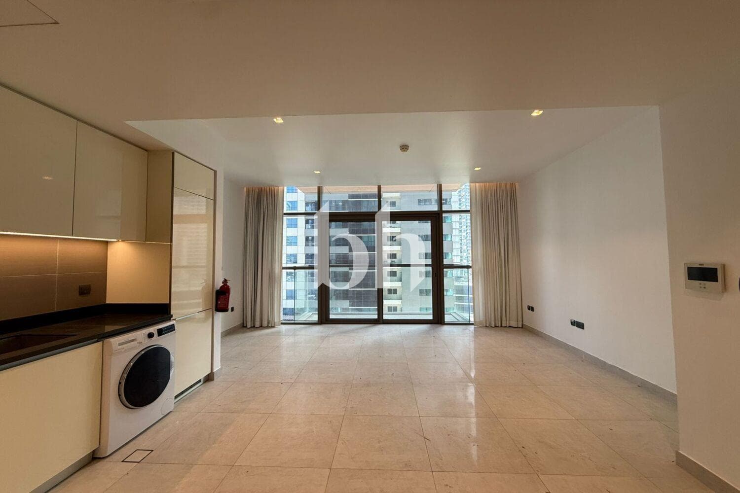 1 Bedroom Apartment in No.9 - photo 1
