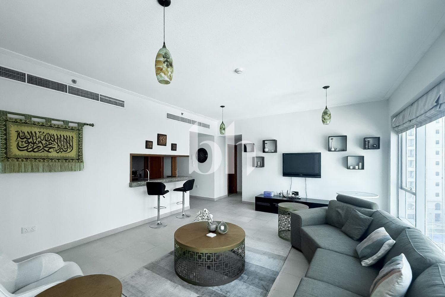 2 Bedroom Apartment in Shemara Tower - photo 2