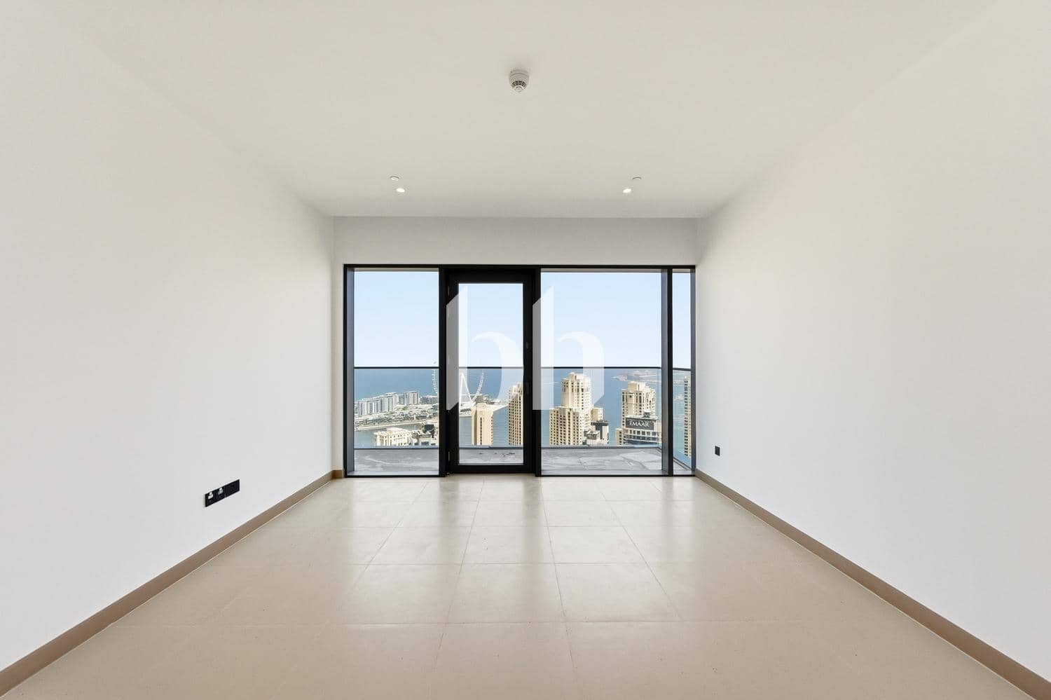 3 Bedroom Apartment in Vida Residences Dubai Marina - photo 1