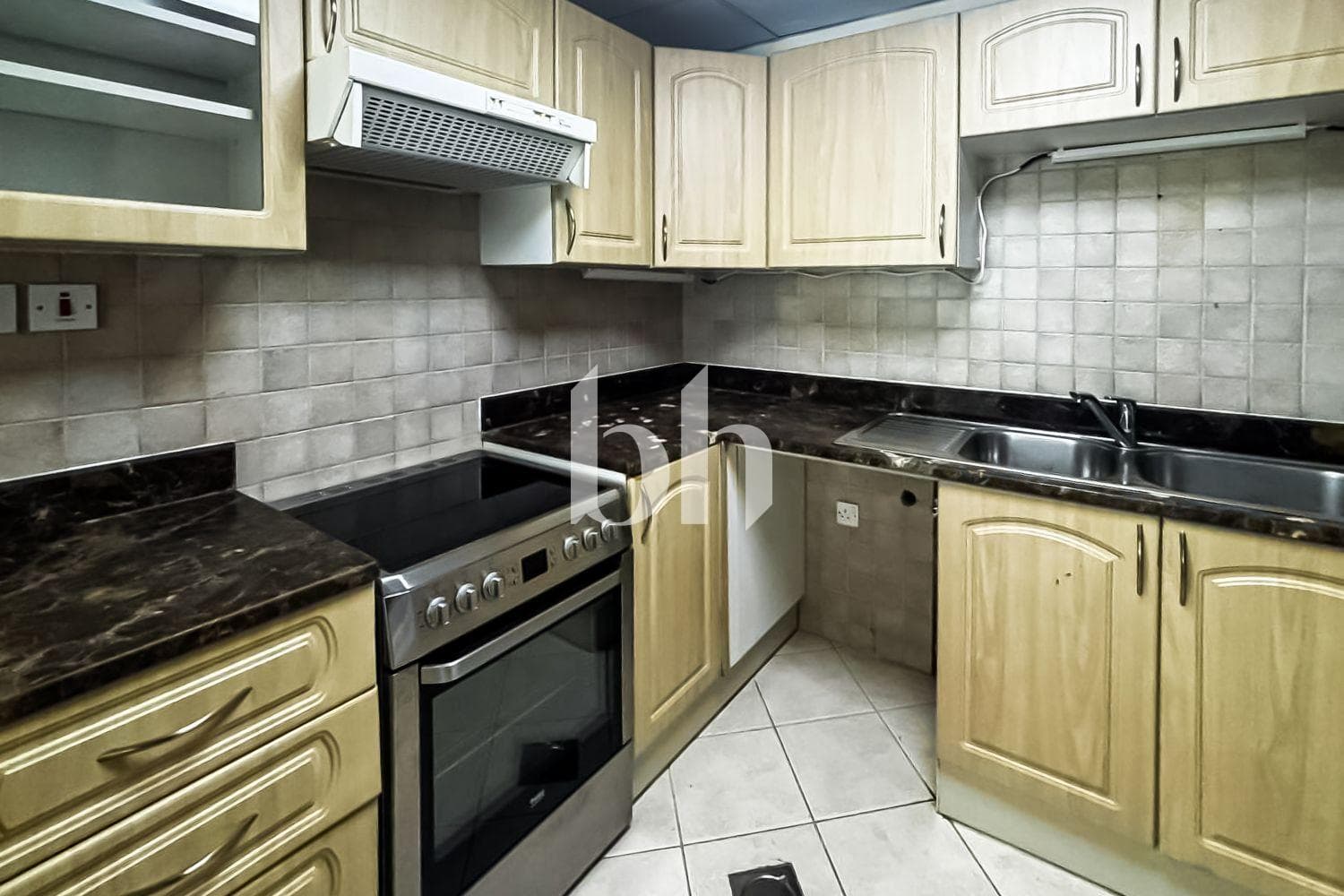 2 Bedroom Apartment in La Riviera - photo 2
