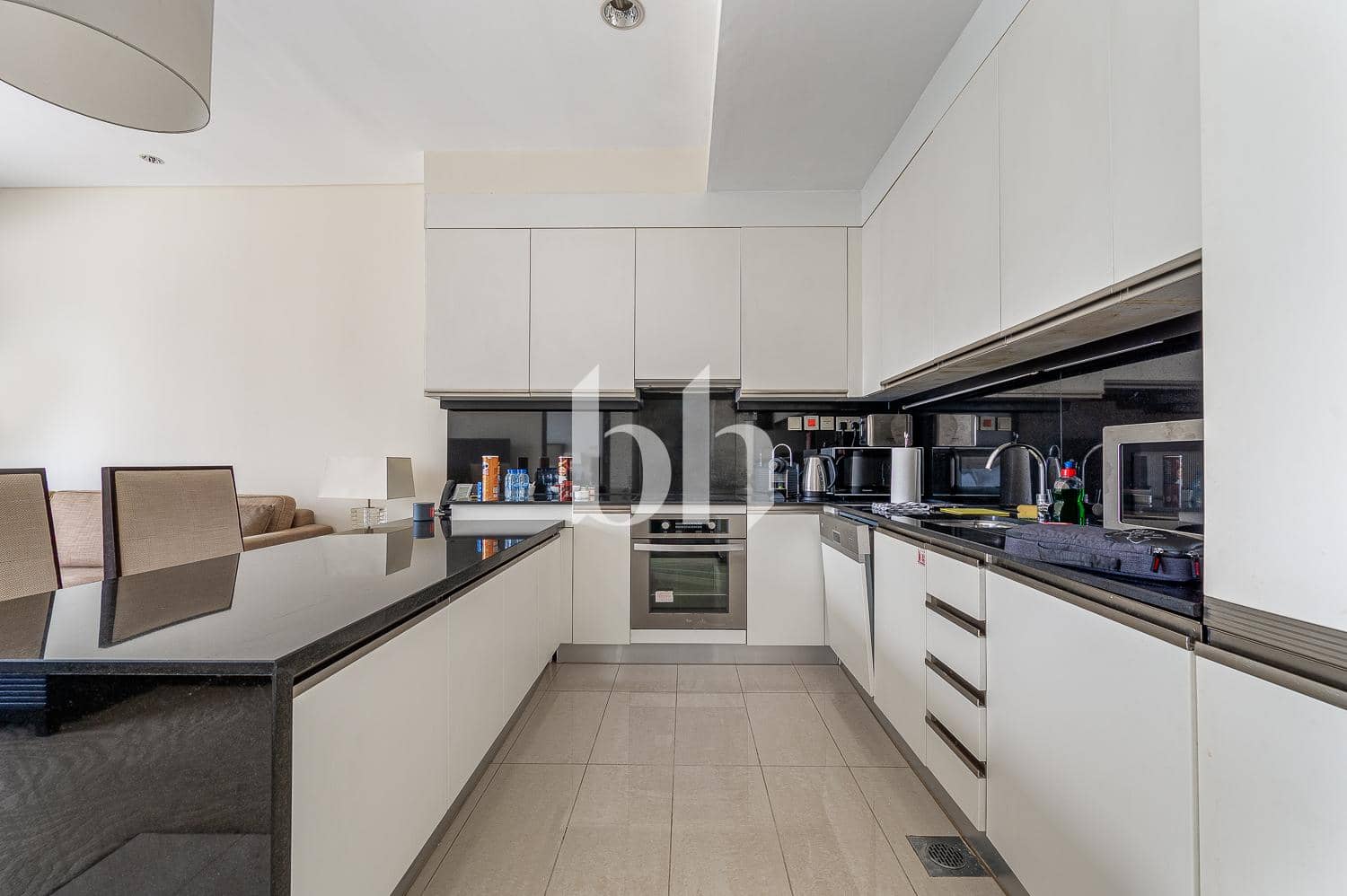 1 Bedroom Apartment in JW Marriott Hotel Marina - photo 2