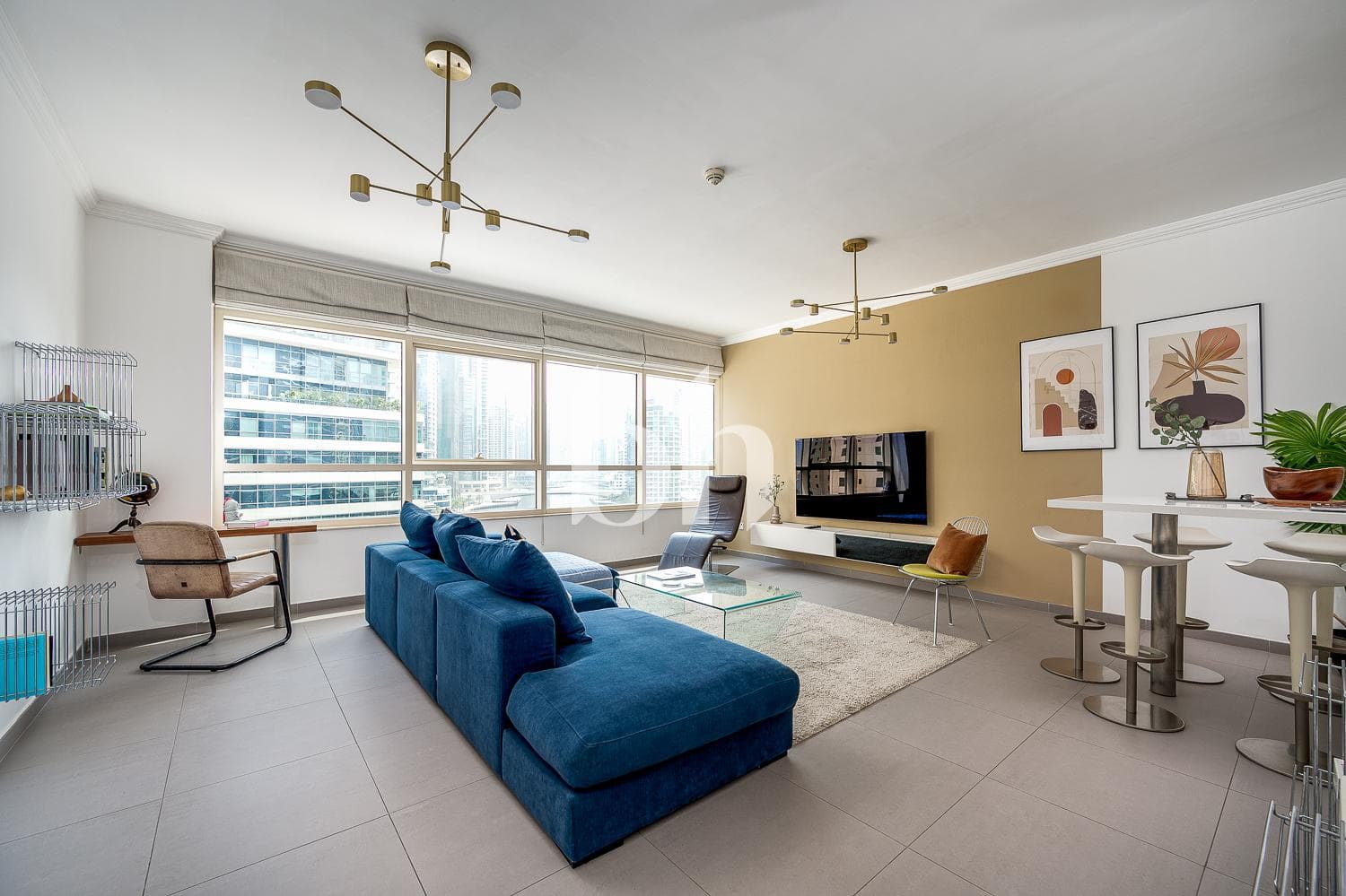 1 Bedroom Apartment in Marina Quays East - photo 1
