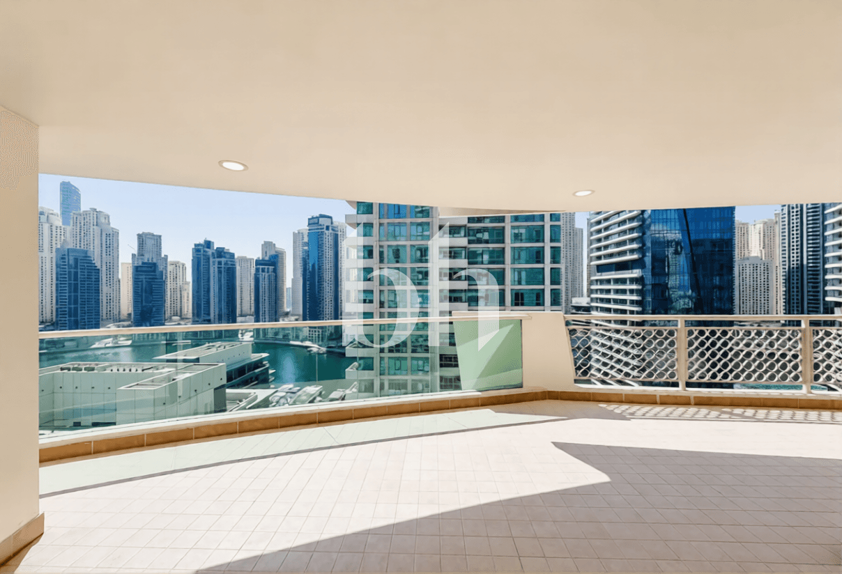 3 Bedroom Apartment in Marina Mansions - photo 2