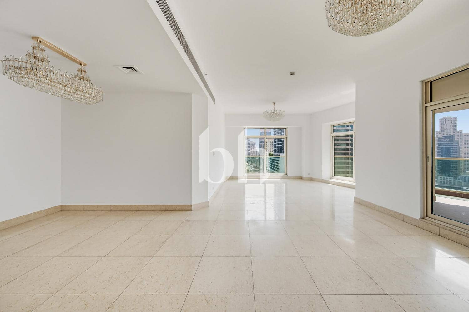 3 Bedroom Apartment in Marina Mansions - photo 2