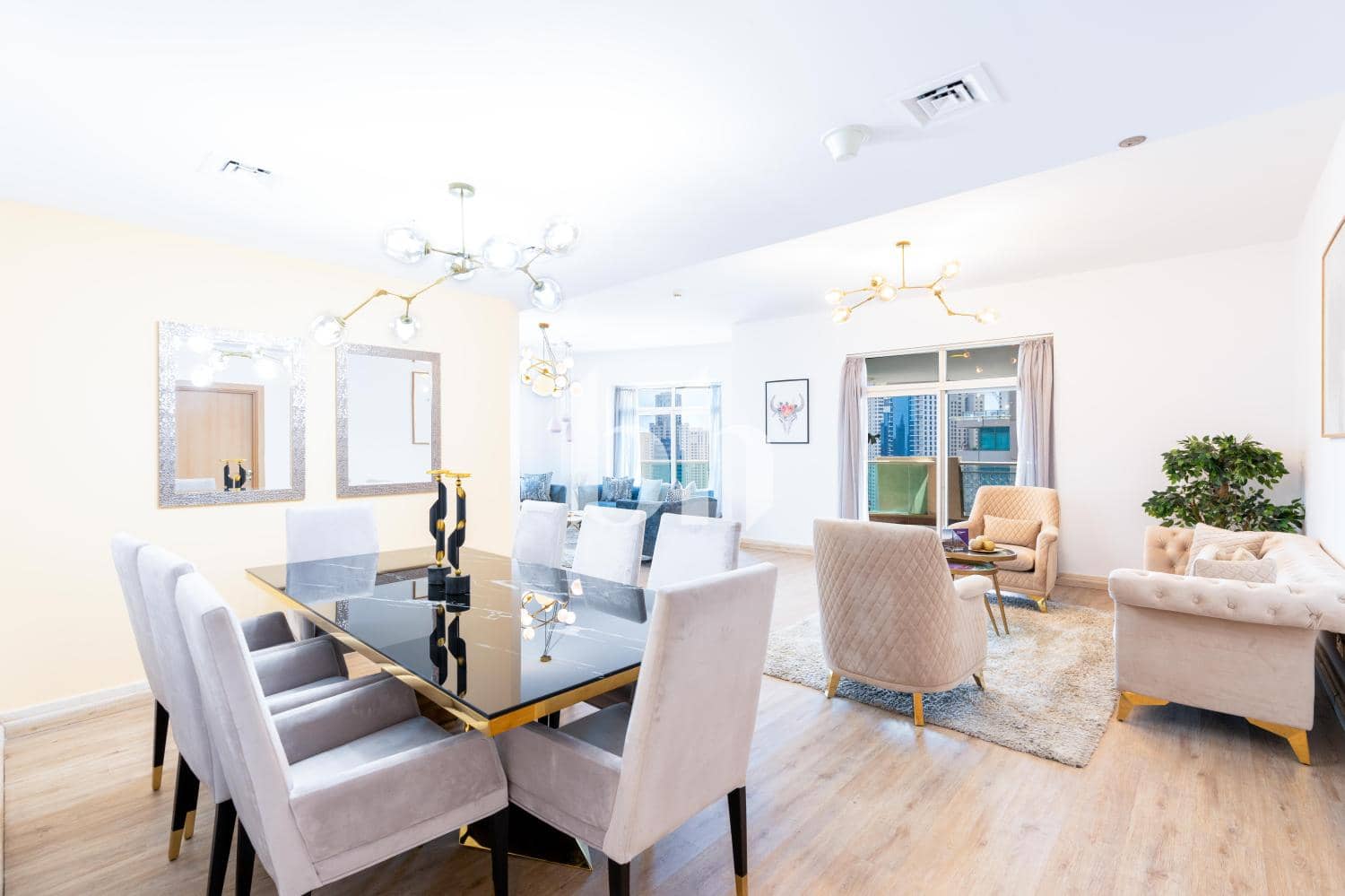 3 Bedroom Apartment in Marina Mansions - photo 2