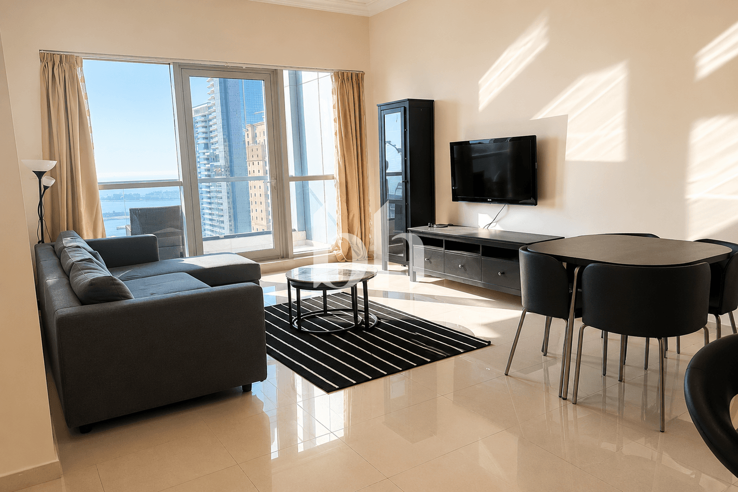 2 Bedroom Apartment in Central Tower - photo 1