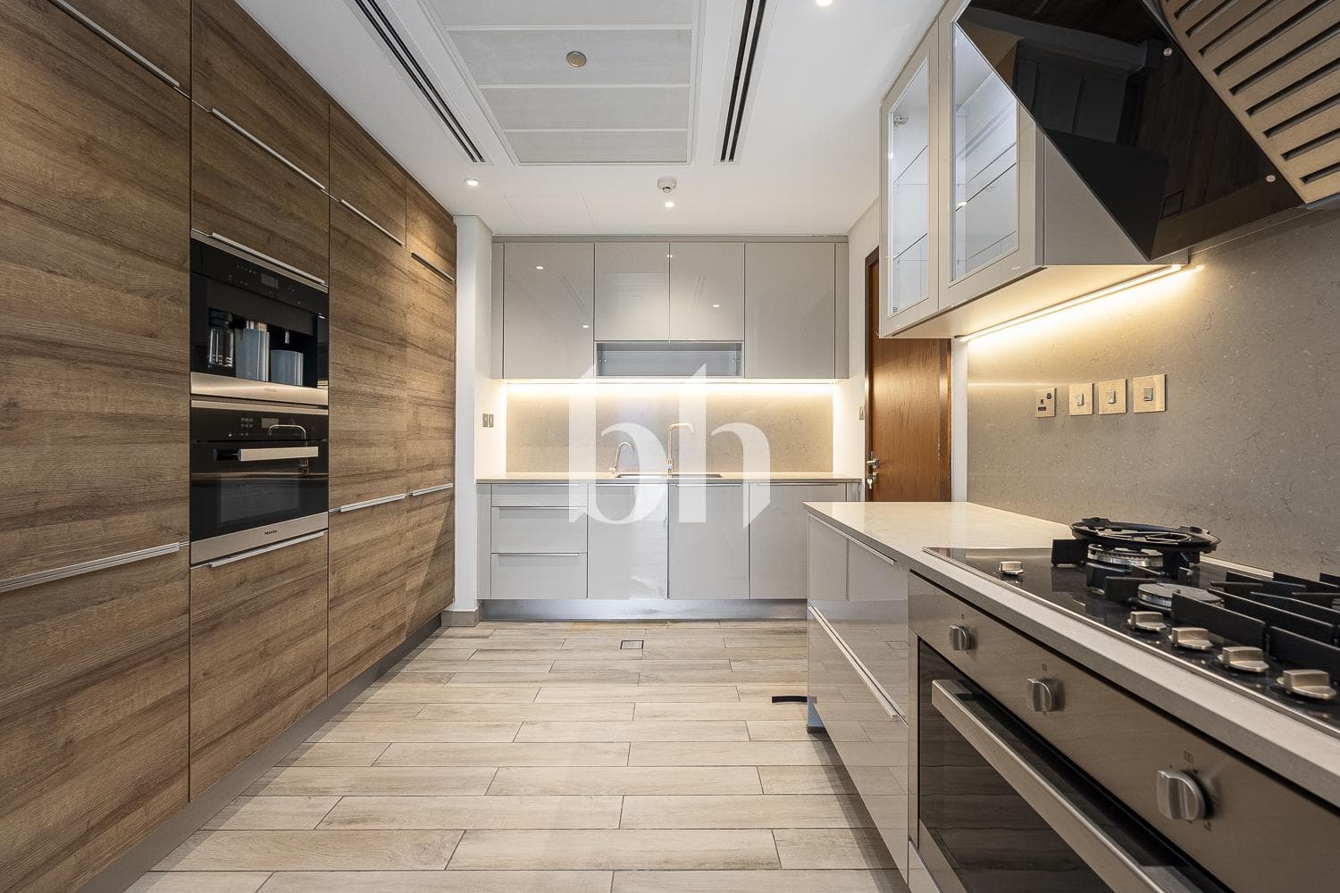 4 Bedroom Penthouse in Marina Gate 1 - photo 1