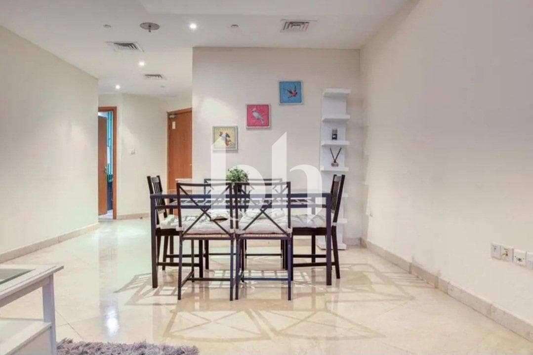 2 Bedroom Apartment in Dorra Bay - photo 1