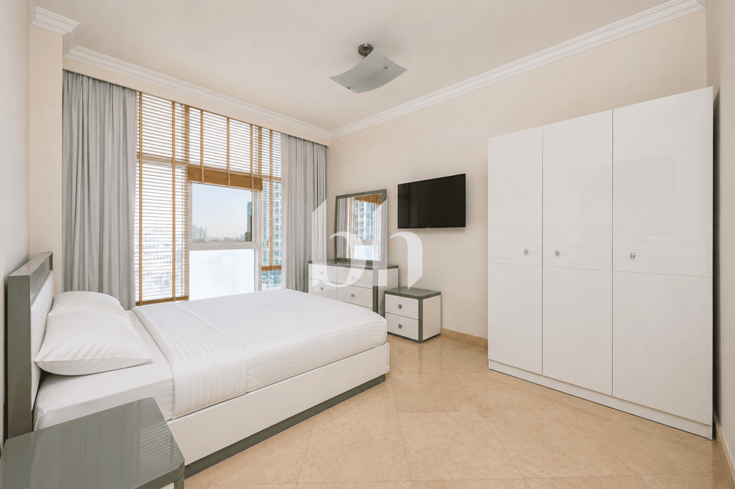 2 Bedroom Apartment in Dorra Bay - photo 2