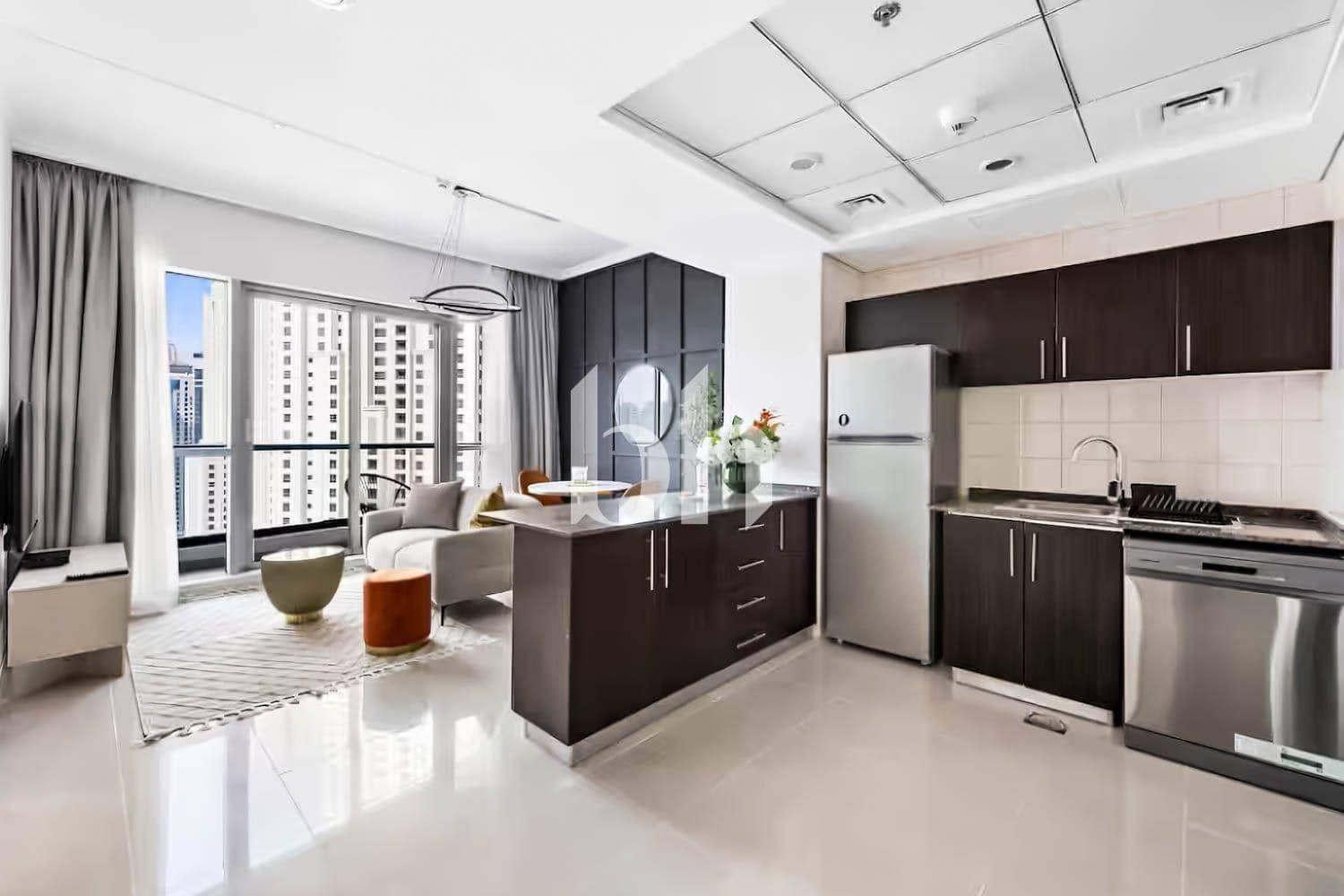 1 Bedroom Apartment in Central Tower - photo 2