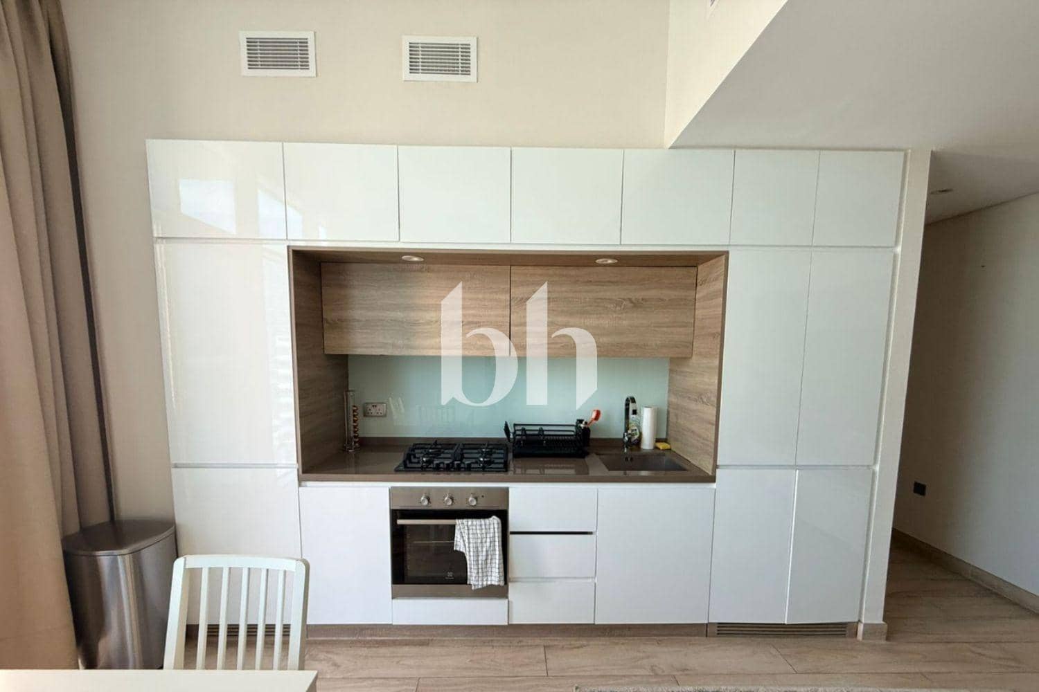 2 Bedroom Apartment in Studio One - photo 2
