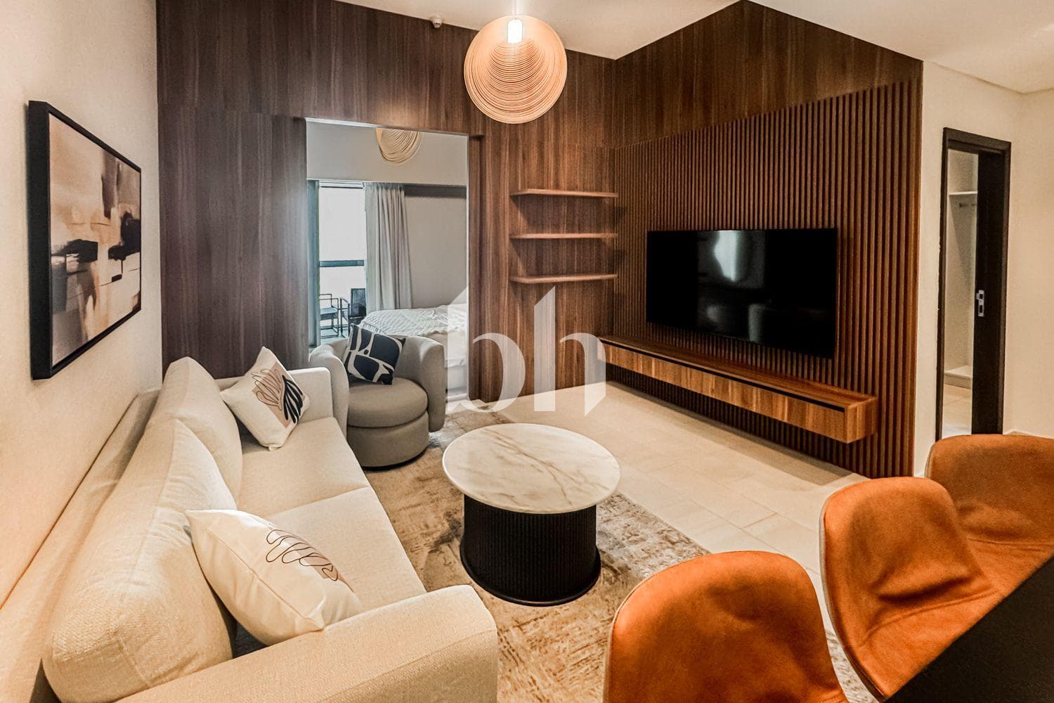 2 Bedroom Apartment in Cayan Tower - photo 1