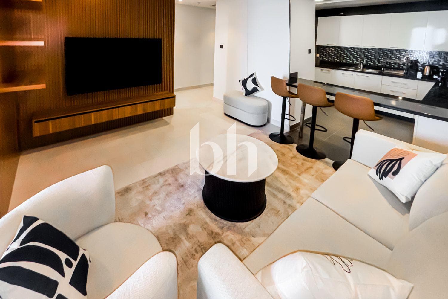 2 Bedroom Apartment in Cayan Tower