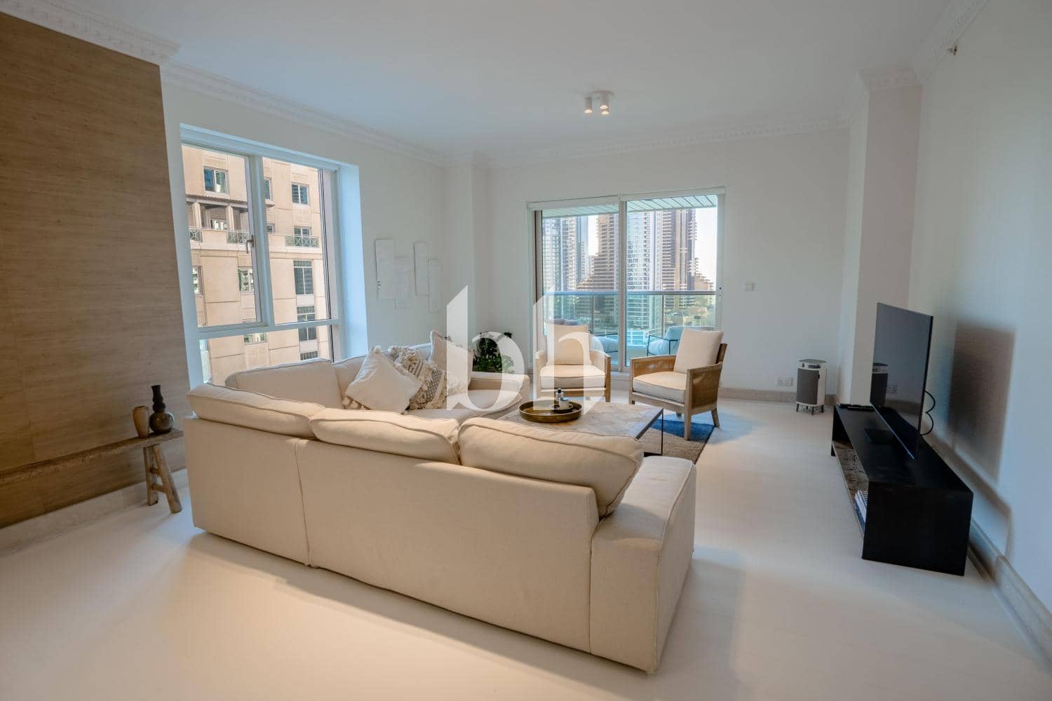 2 Bedroom Apartment in Al Mesk Tower - photo 2