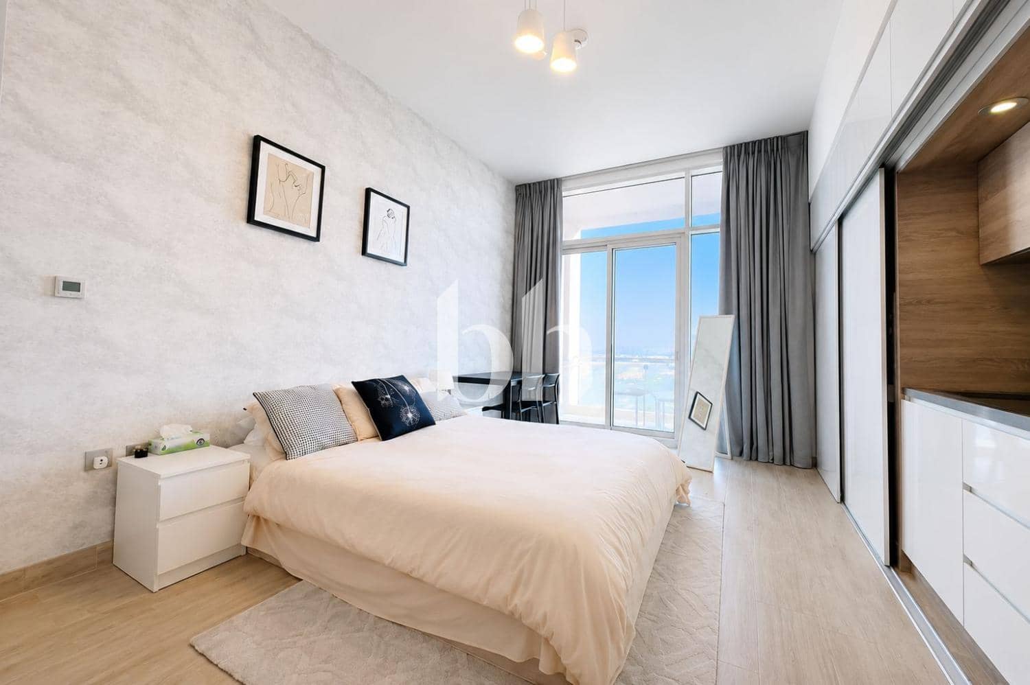 Studio Apartment in Studio One
