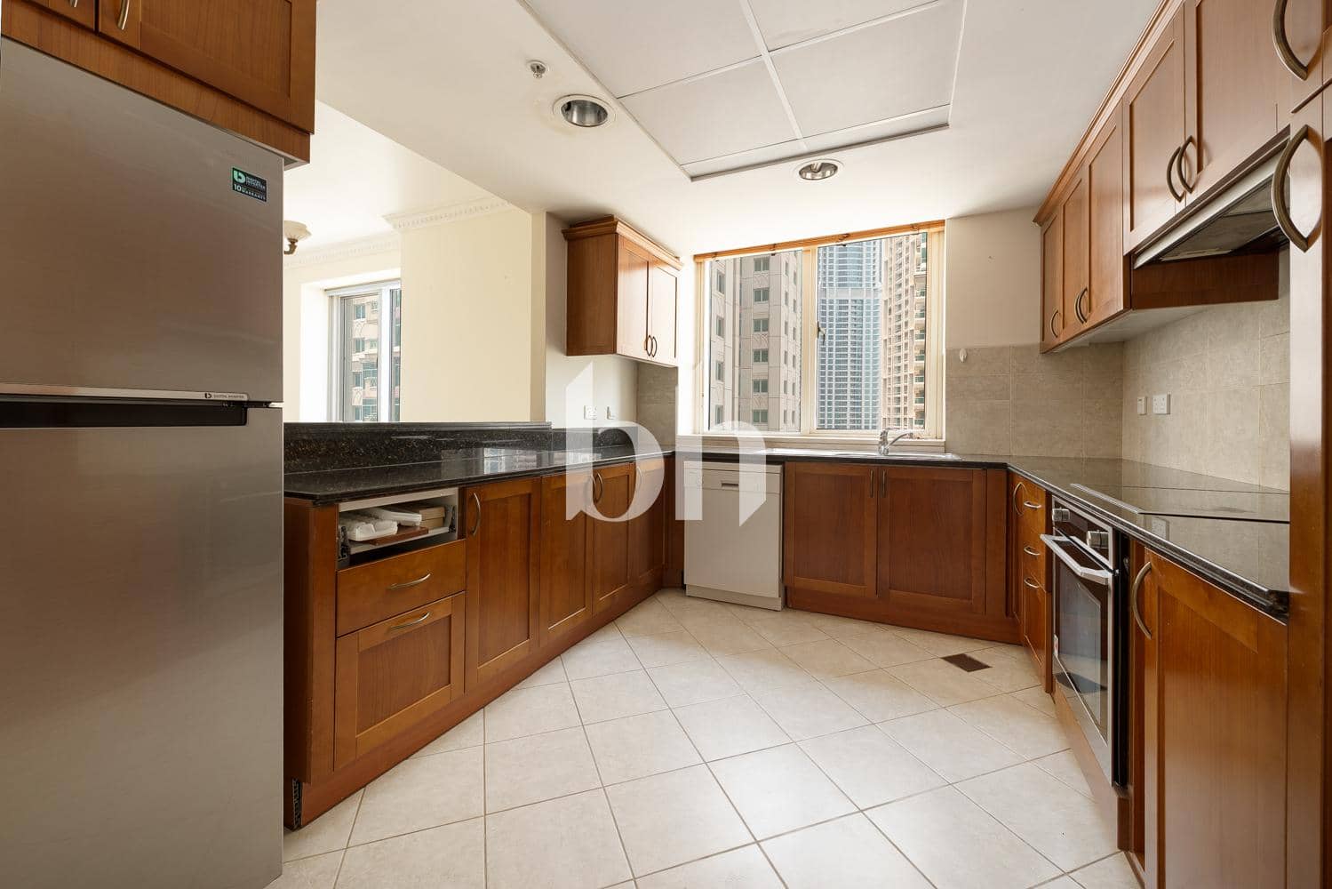 2 Bedroom Apartment in Murjan Tower - photo 2