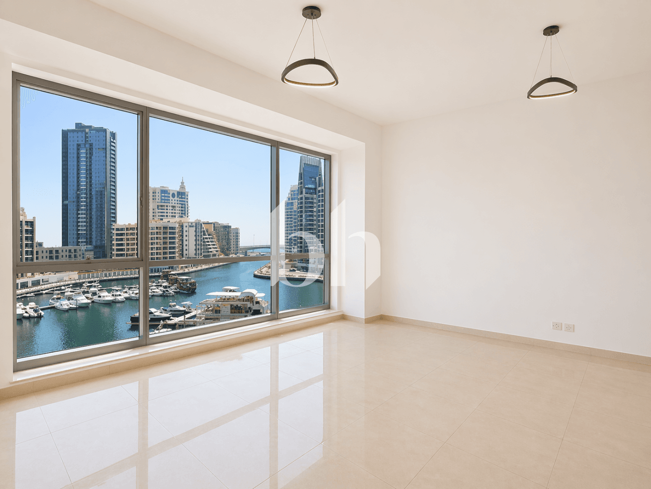 2 Bedroom Apartment in Westside Marina - photo 1