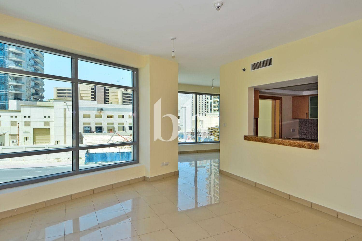 1 Bedroom Apartment in Blakely Tower