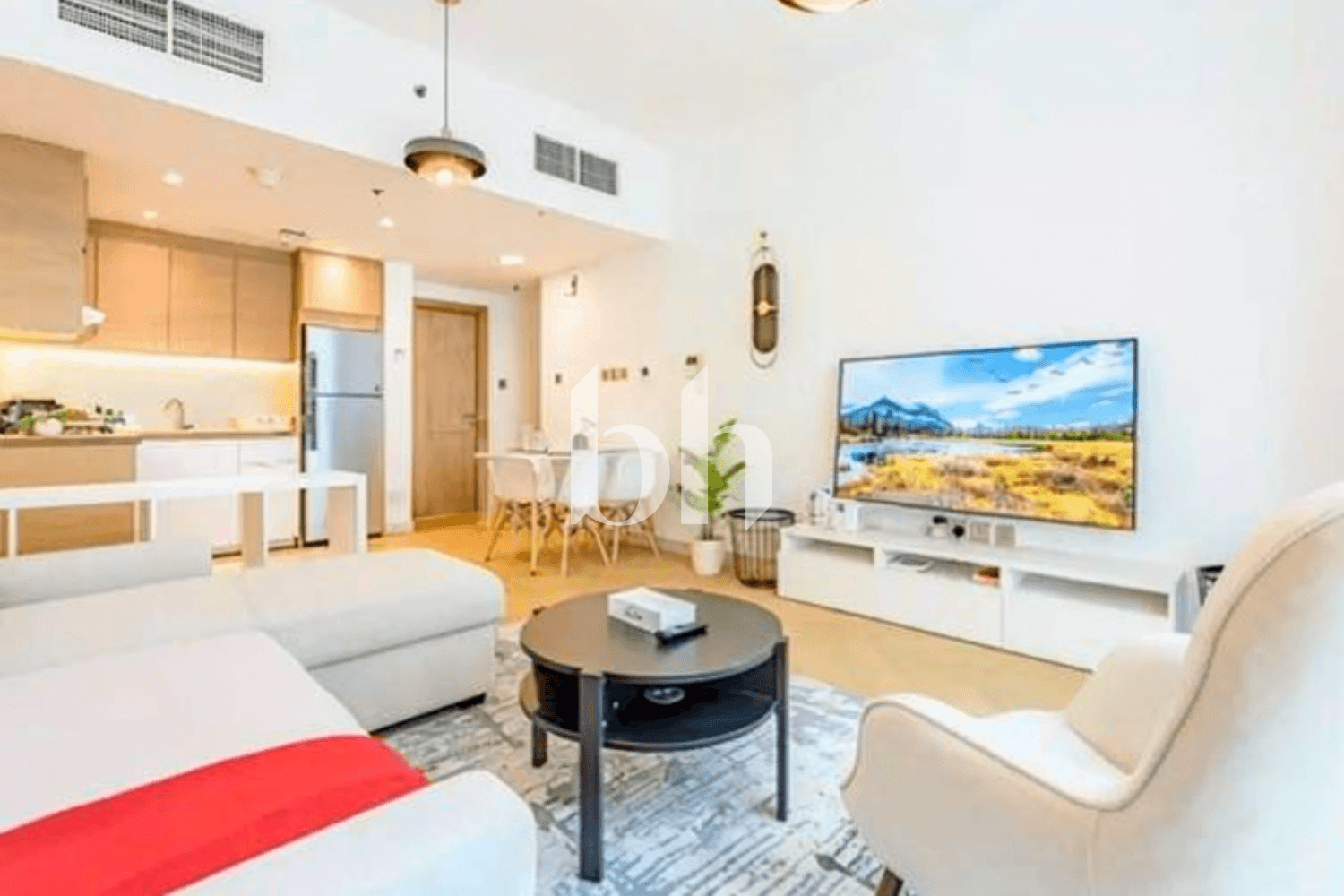 1 Bedroom Apartment in Continental Tower