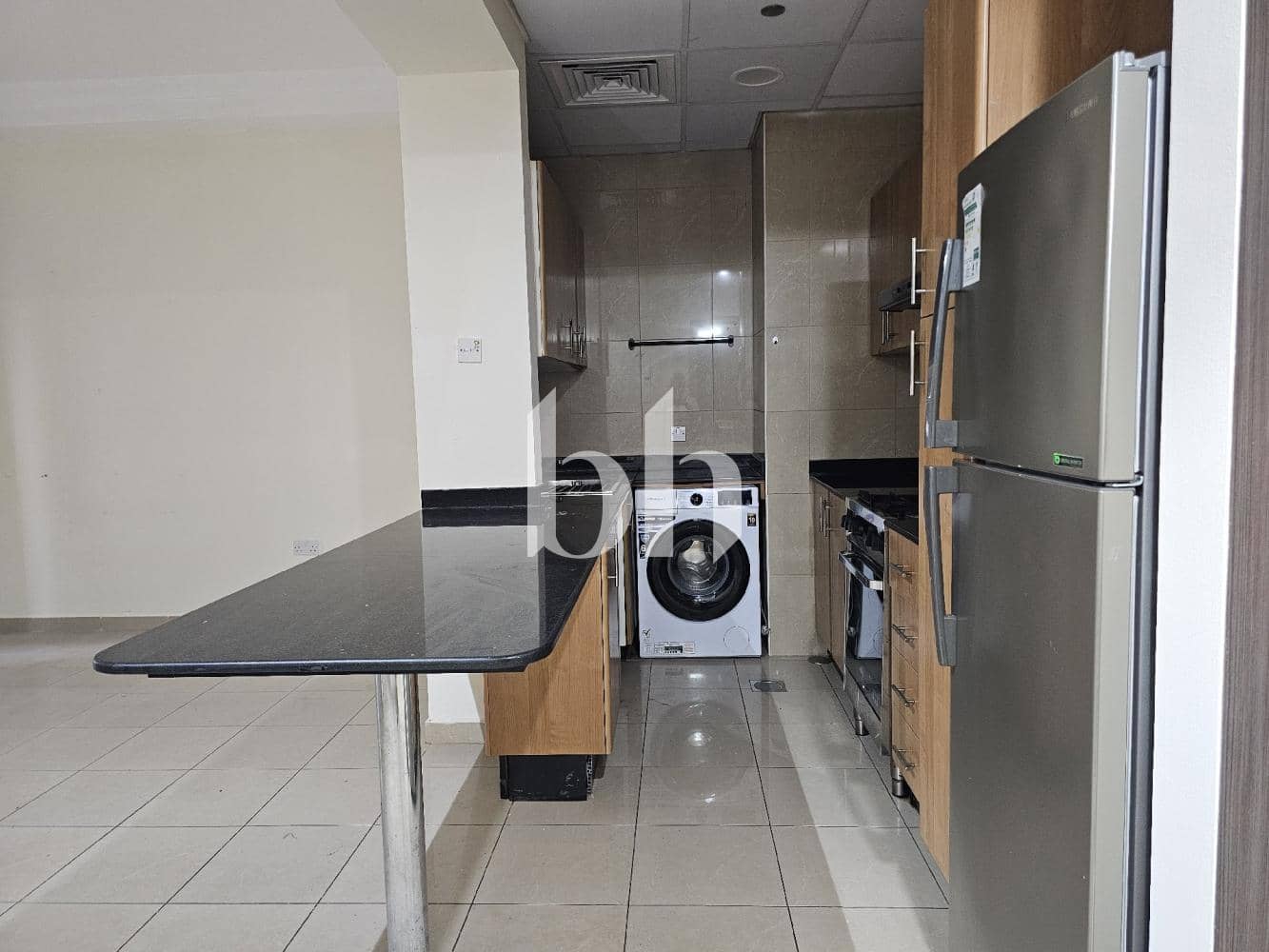 1 Bedroom Apartment in Marina Crown - photo 2