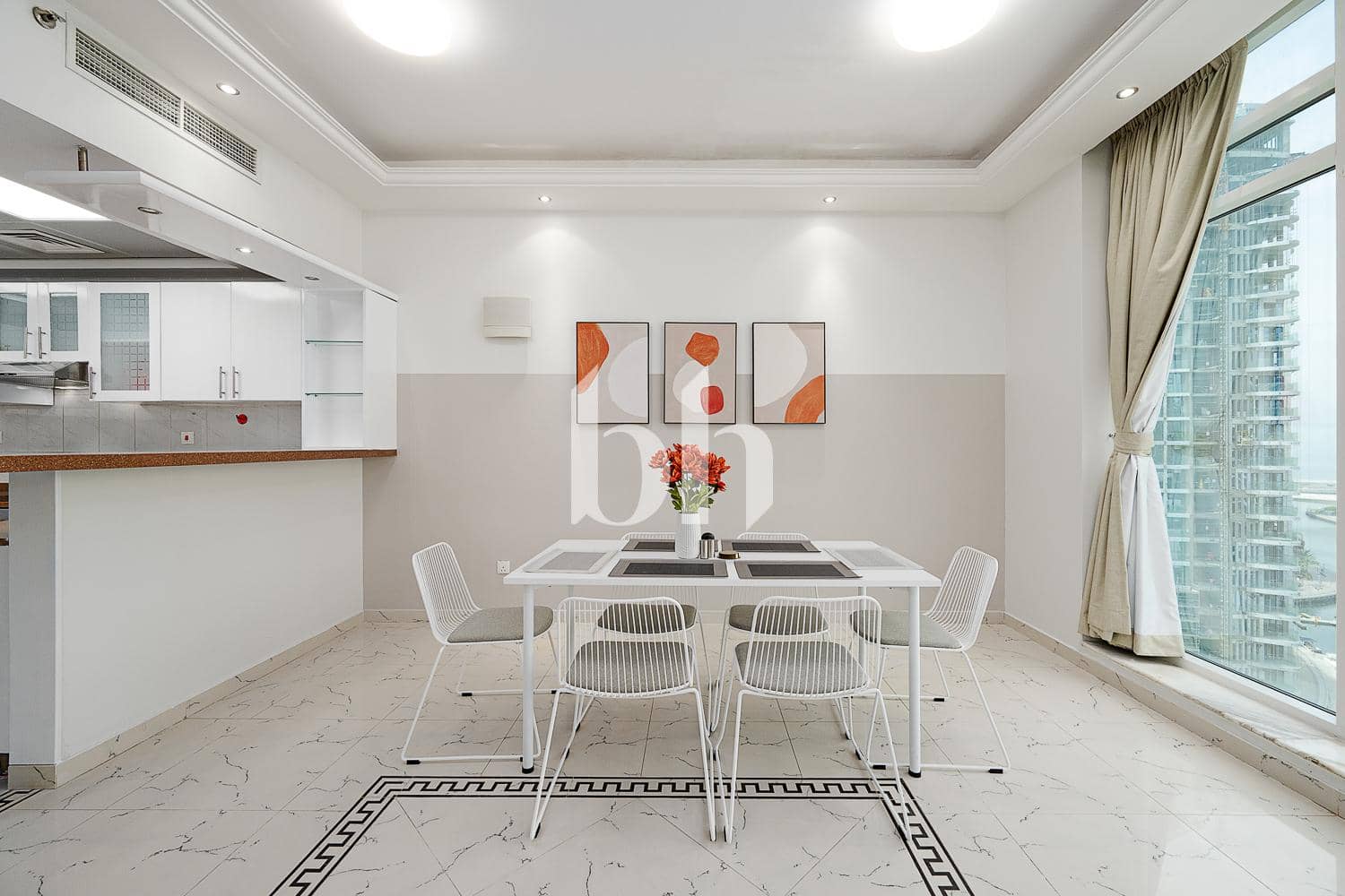 2 Bedroom Apartment in Opal Tower Marina - photo 2