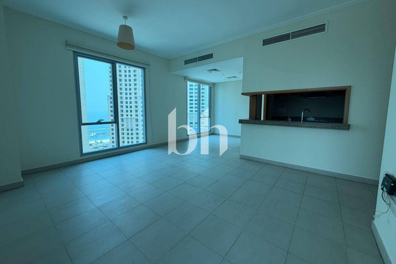 1 Bedroom Apartment in Aurora Tower, Marina Promenade
