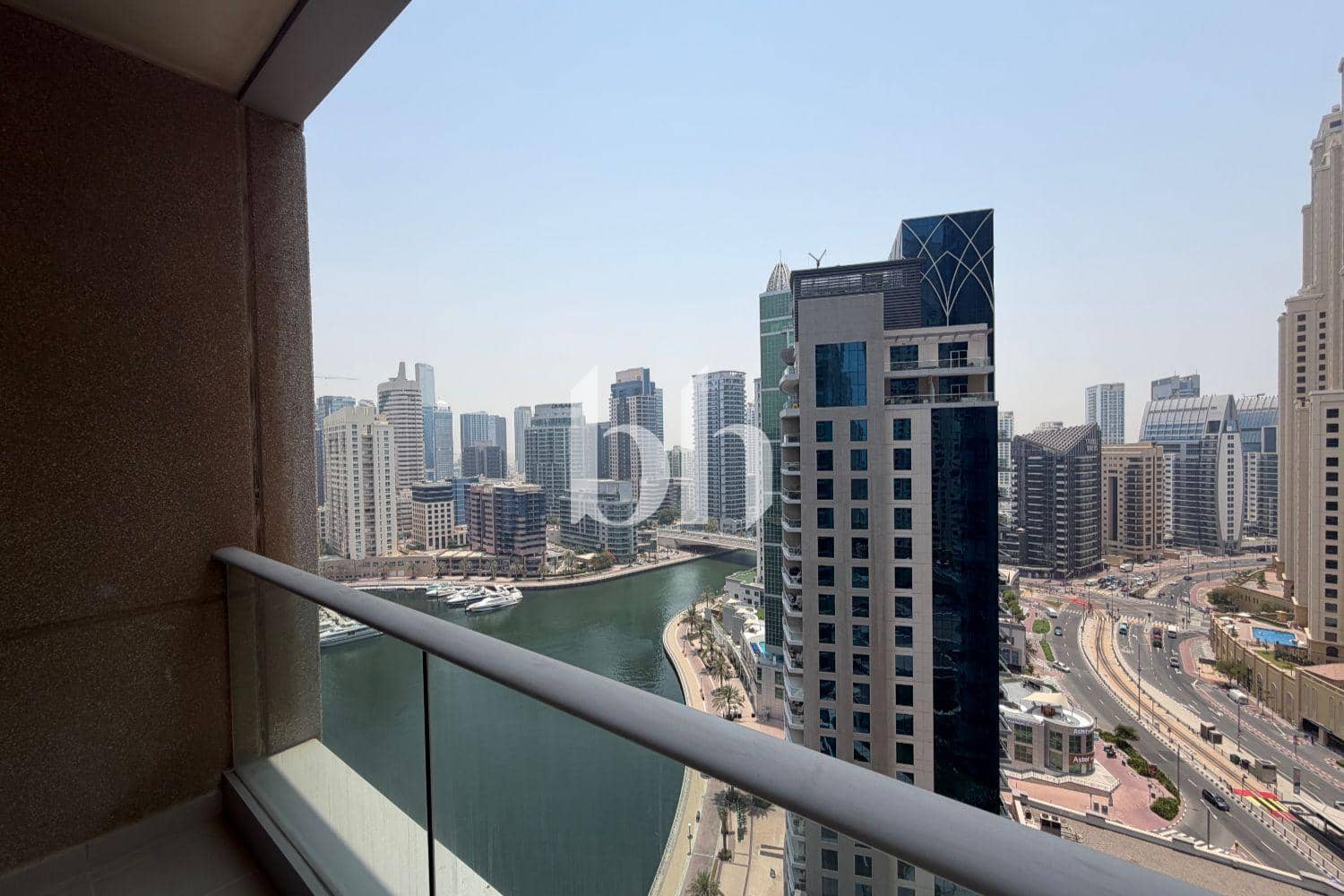 1 Bedroom Apartment in Aurora Tower, Marina Promenade - photo 1