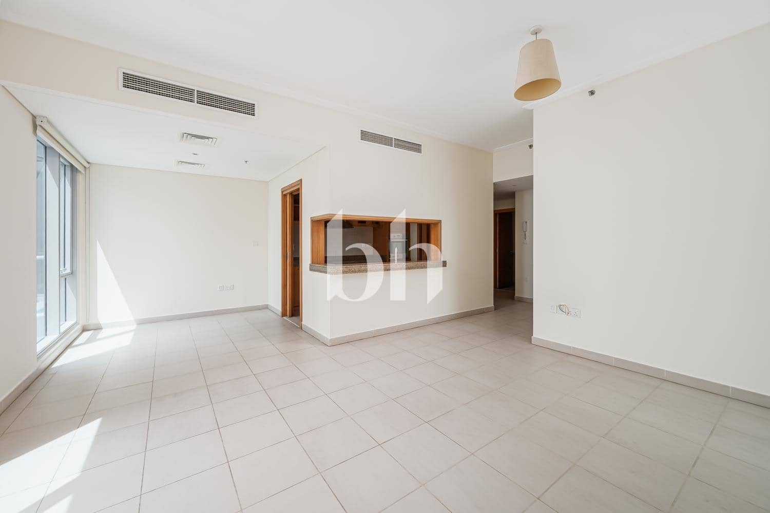 1 Bedroom Apartment in Aurora Tower, Marina Promenade