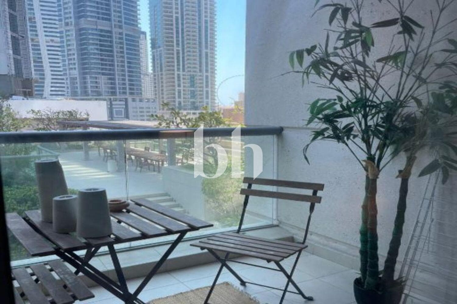 1 Bedroom Apartment in Iris Blue - photo 1